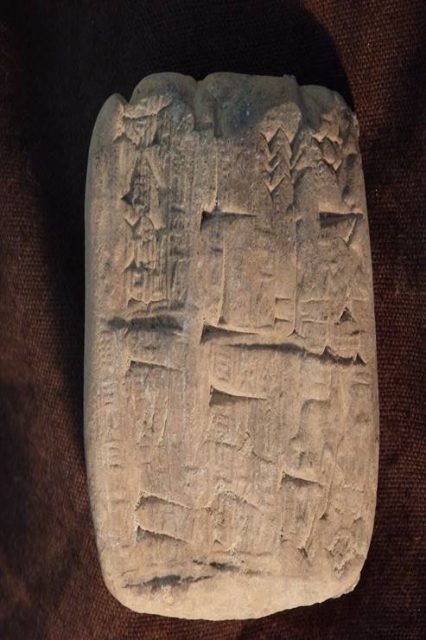 One of the ancient clay tablets showing Cuneiform script which Hobby Lobby smuggled