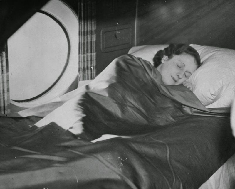 golden-age-air-travel-sleep