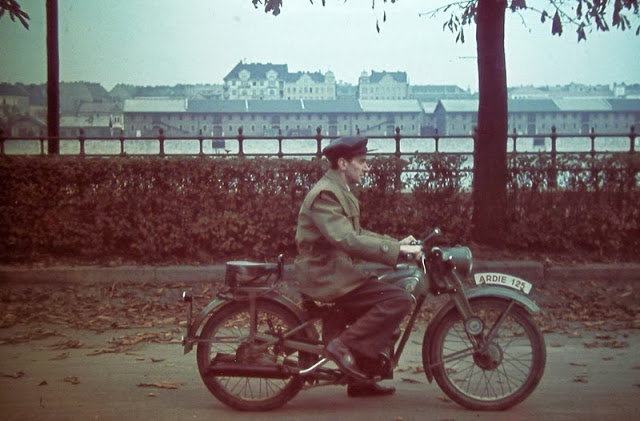 Life in Budapest, Hungary in 1940 (1)
