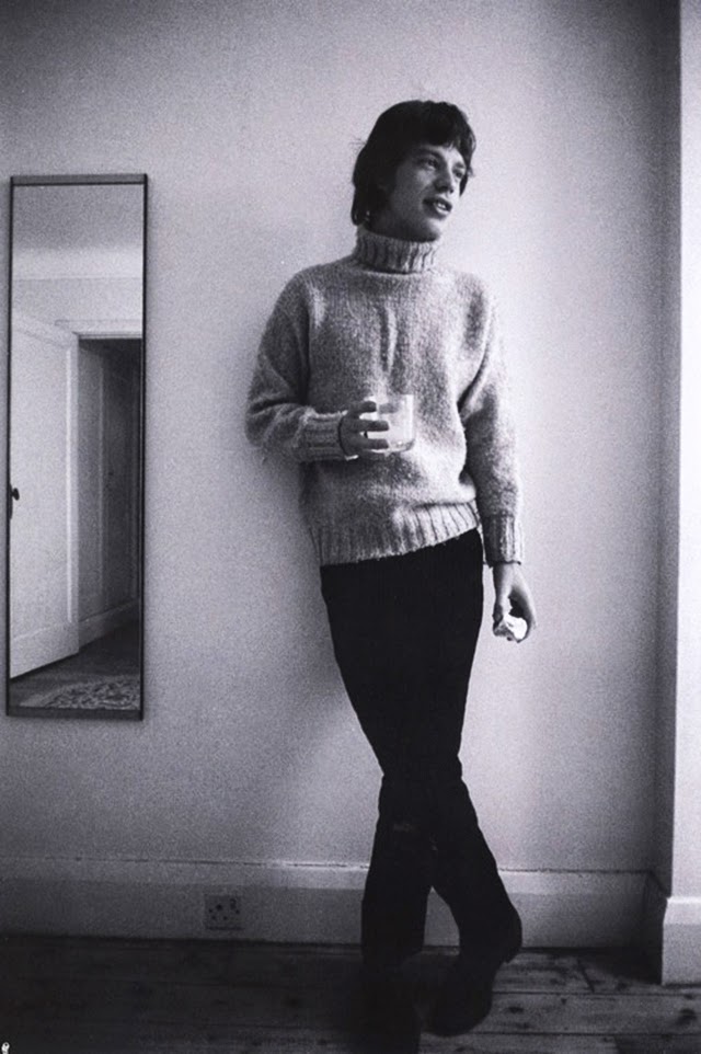Young Mick Jagger in the 1960s (13)