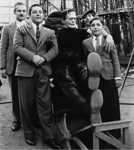 Behind the Scenes of the Classic Frankenstein Films (25)