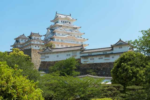 Himeji castle in may 2015 .Source