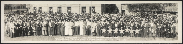 Mothers of McLennan Co., whose hearts and hopes are in France, assembled for the 4th Liberty Loan Parade, Sept. 27th, 1918.