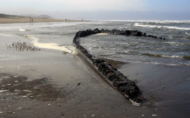 Remains of the shipwreck of King Philip at Ocean Beach, stern (ship) of the ship were visible in May 2011. Source