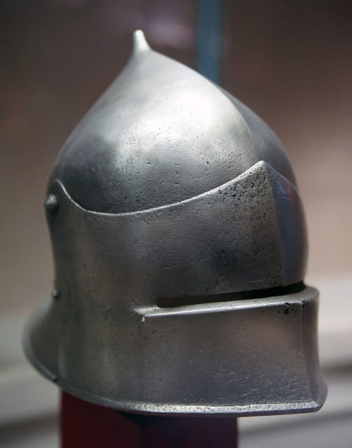 Milanese sallet made in the West European style for the French or Burgundian forces.Source
