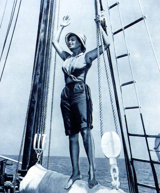 Sophia Loren in Africa sotto i mari (1953)Source