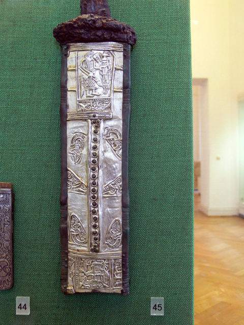 Sword scabbard (Alamannia, 7th century) Source