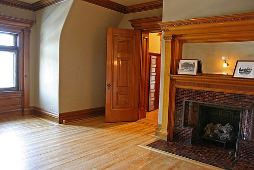 Third floor bedroom, originally designated as Walter's bedroom, the youngest son of the Hill family. Source