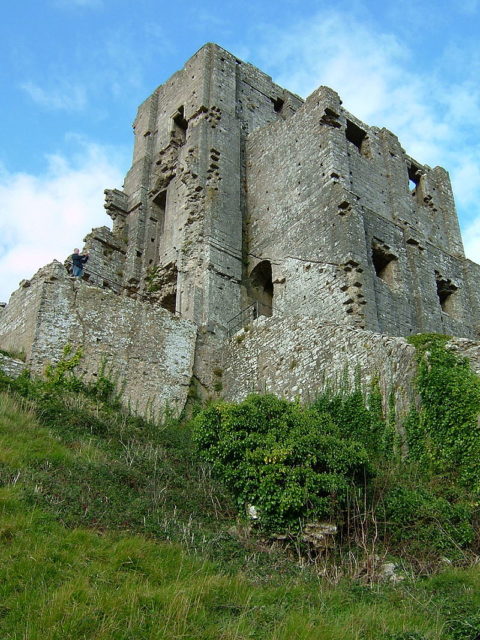 Corfe Castle, which Lady Mary Bankes bravely defended against attacking Parliamentarians Source