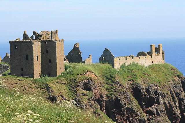 Dunnottar castle, Stonehaven. Source