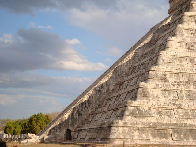 Kukulkan at Chichen Itza during the Equinox. The famous descent of the snake. March 2009 Source