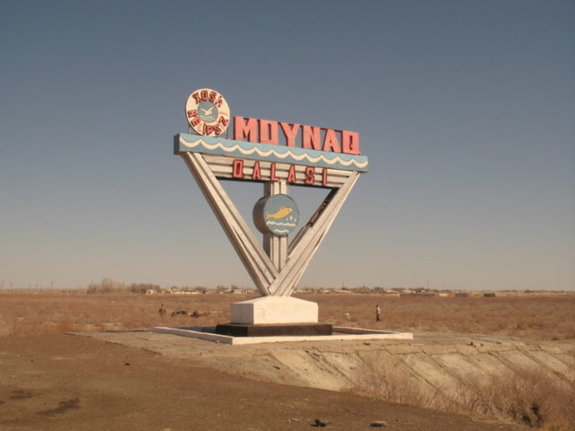 Mo‘ynoq city entrance, Aral Sea, Uzbekistan. Source