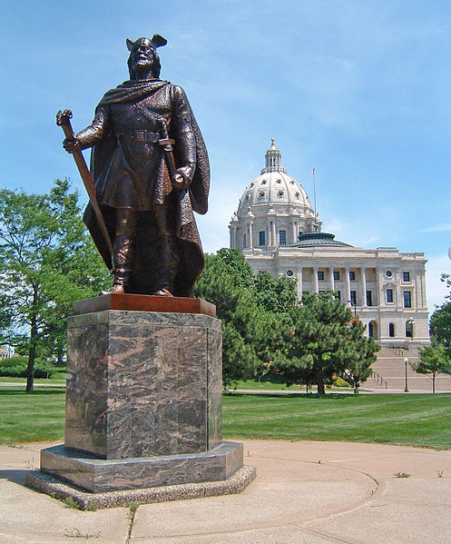 Statue of Leif near the Minnesota State Capitol in St. Paul