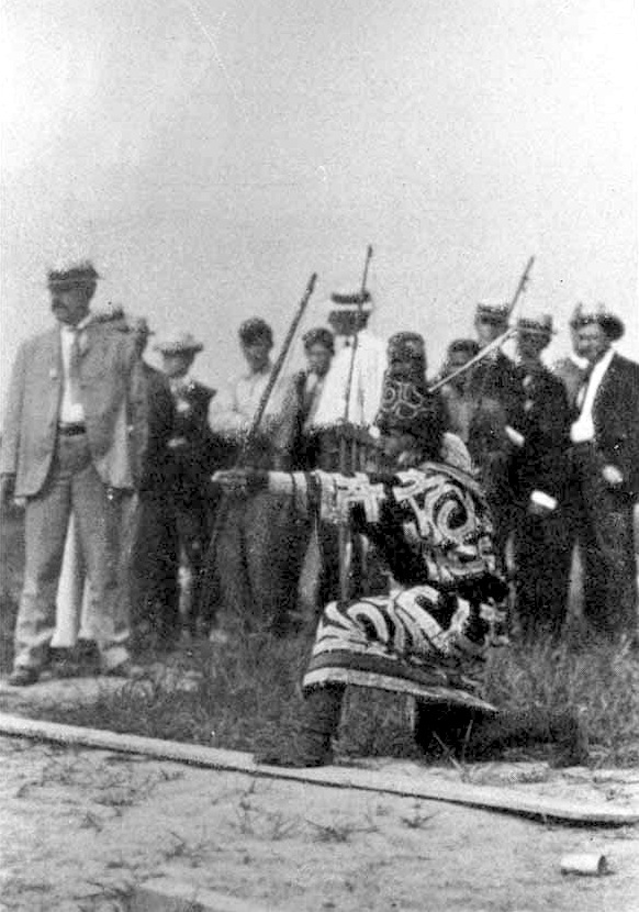 An Ainu man competing in an archery contest during "Anthropology Days." Source: Wikipedia/Public Domain