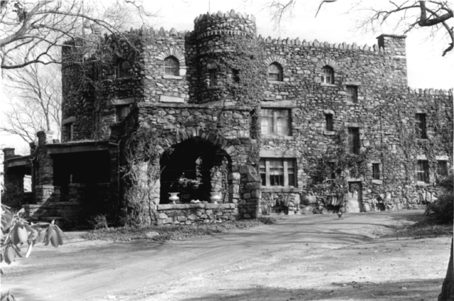 Hearthstone Castle Source:Wikipedia/public domain