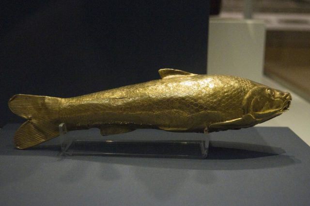 Gold fish shaped vessel. Image by - Nickmard Khoey, CC BY-SA 2.0