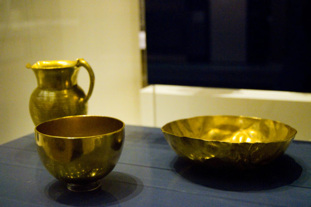 Gold vessels and table ware from the Oxus Treasure. Image by -Nickmard Khoey, CC BY-SA 2.0