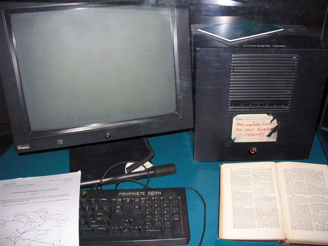 The NeXTcube used by Tim Berners-Lee at CERN became the first Web server.