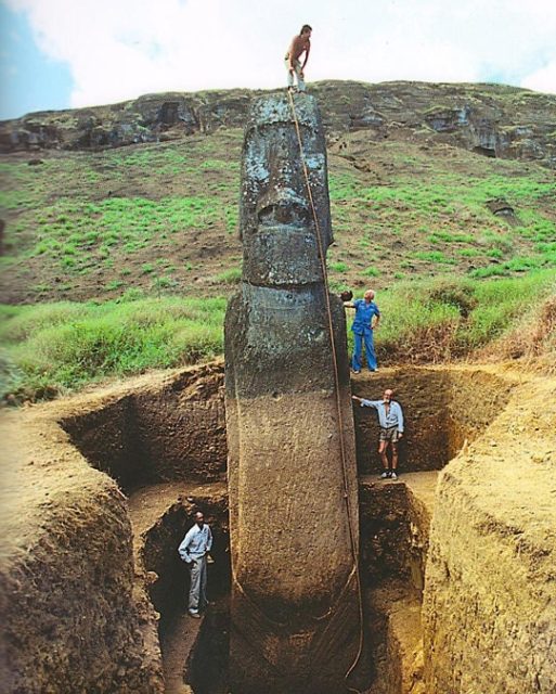 Archaeologists have studied the statues on the island for about a century, and have been aware of the torsos beneath the statues’ heads since the earliest excavations in 1914. Photo Credit