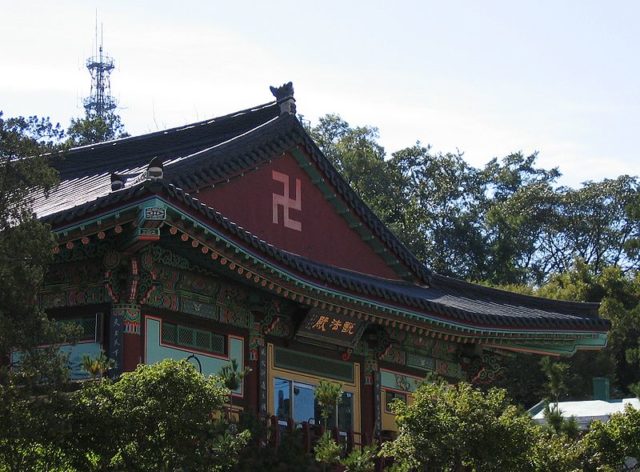 Korean temple. Photo Credit