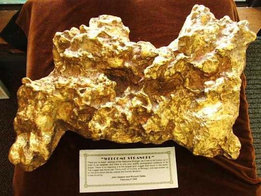 The biggest gold nuggets 