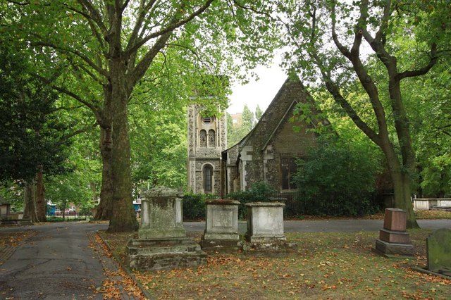 Other people associated with the churchyard include the poet Percy Bysshe Shelley. Photo Credit