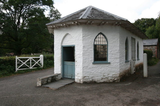 Aberystwyth Southgate Tollhouse, now at Museum of Welsh Life. Photo credit
