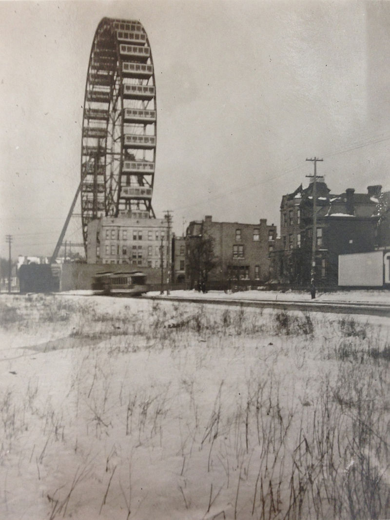 The Ferris Wheel in Lincoln Park, Chicago, looking north from Wrightwood Avenue