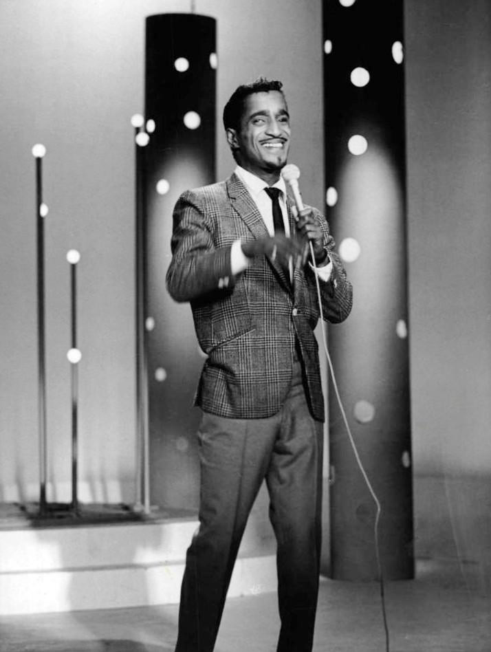 Davis performing in 1966