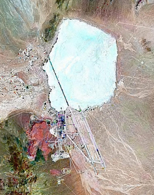 Landsat geocover 2000 pseudocolor imagery of Area 51 at Groom Lake, Nevada, USA