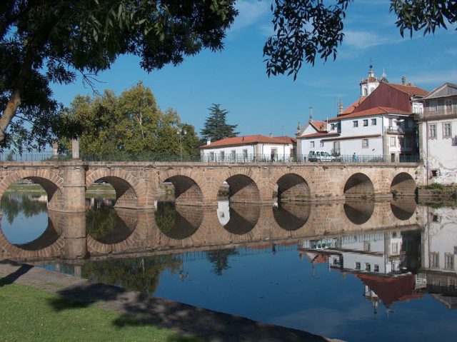 The design of the present bridge is medieval. Photo Credit
