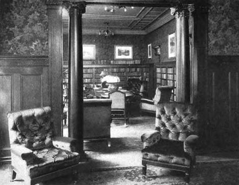 The library in the Parker House (1910).