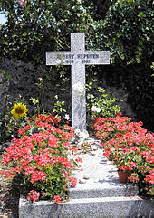 Hepburn’s grave in Tolochenaz, Switzerland Photo Credit