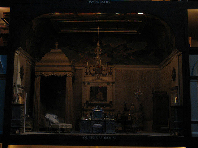 The bedroom of the queen in the doll’s house. Photo Credit