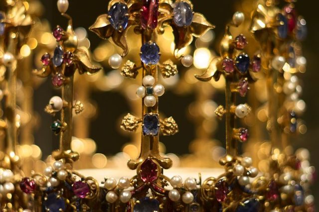 It is most likely, but not certain, that the crown belonged to Queen Anne of Bohemia, the wife of Richard II. Photo Credit