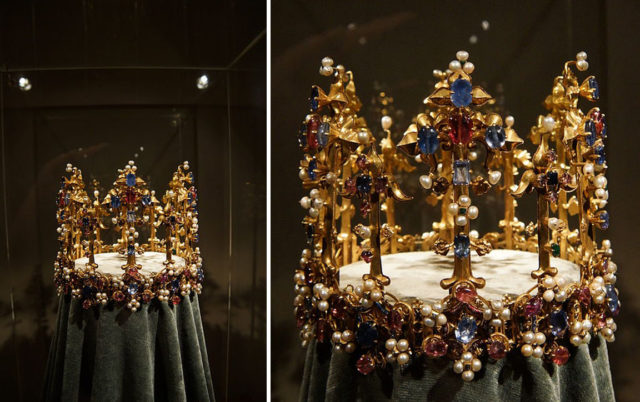 The crown is today displayed in the treasury of the Munich Treasury. Photo Credit1 Photo Credit2