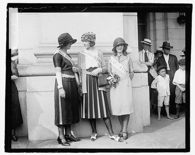 Contestants at the 1921 Pageant; Miss Atlantic City (Florence Burke), Miss Philadelphia, and Miss Washington DC.