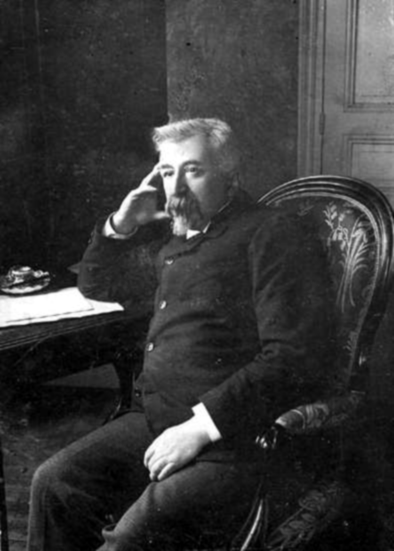 Laurent Tailhade (16 April 1854 – 2 November 1919). Prominent French satirical poet, anarchist polemicist, and translator, corresponded with Owen during his tutelage years in France.