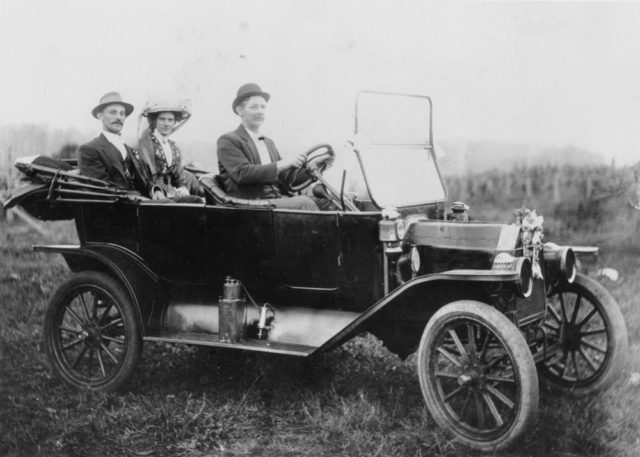 Wondai couple on their honeymoon in a Model T Ford tourer in Australia in 1913