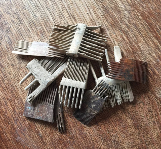 16th-century wooden combs Author: Lara Maiklem.