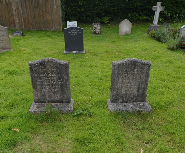 The graves of Alec and Merula in Petersfield. Photo Credit