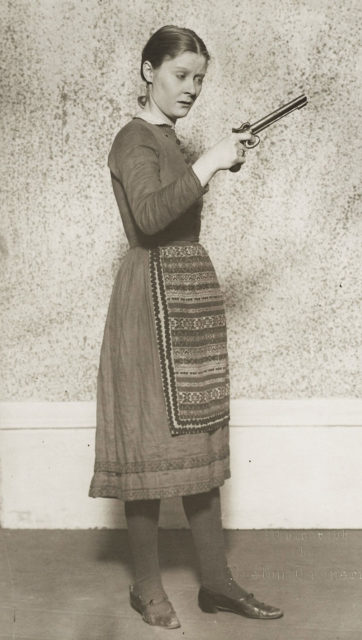 Peg Entwistle in The Wild Duck, circa 1925