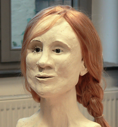 Facial reconstruction of the Girl of the Uchter Moor done by Kerstin Kreutz, and based on the reconstructed skull. The reconstruction was presented at a press conference in January 2011. Photo by AxelHH, CC BY 3.0