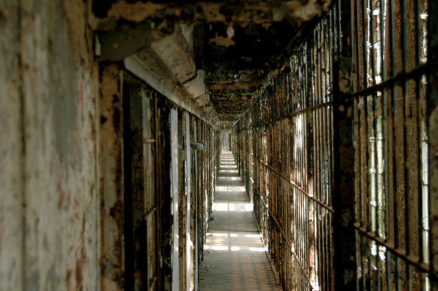 East wing floor of Ohio State Reformatory. Author quiddle., CC BY-SA 2.0
