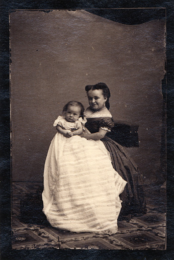 The apparent baby of Lavinia Stratton and her husband General Tom Thumb