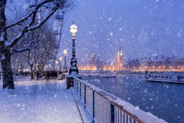 Snowing on Jubilee Gardens in London