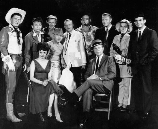 Guest stars for the premiere of “The Dick Powell Show.” Reagan stands behind, at the far left of the photograph