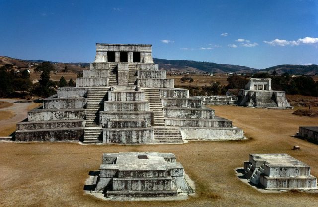 Zaculeu was capital of the Postclassic Mam kingdom in the Guatemalan Highlands Photo:HJPD CC BY 3.0