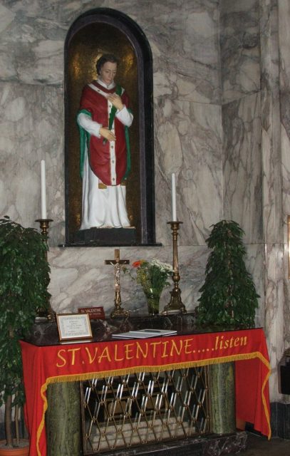 Shrine of St. Valentine in Whitefriar Street Carmelite Church in Dublin, Ireland Photo:blackfish CC BY-SA 3.0