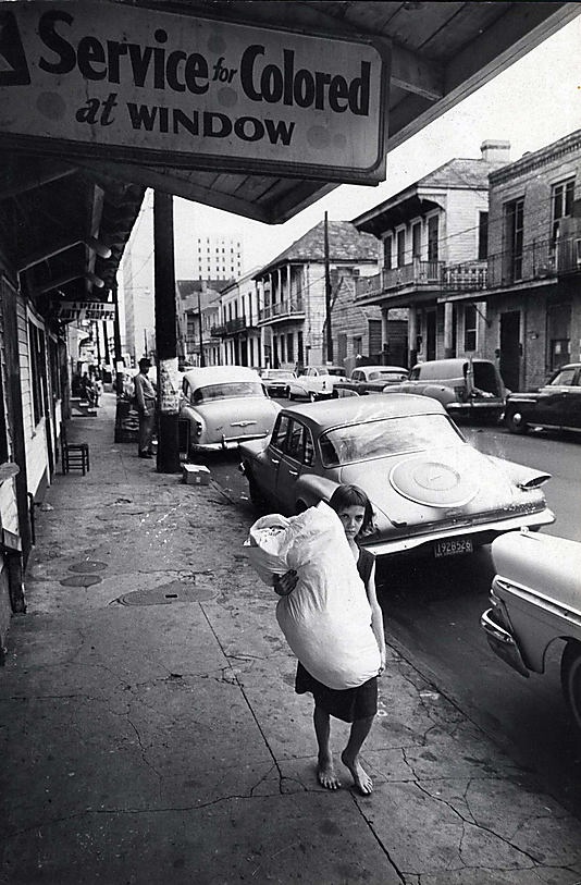 27 Heartbreaking Photos that Sums Up the Racial Segregation Era in the